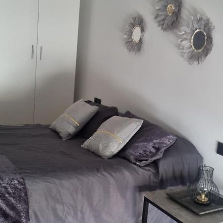 פונפרדה Apartamento Tranquilo מראה חיצוני תמונה